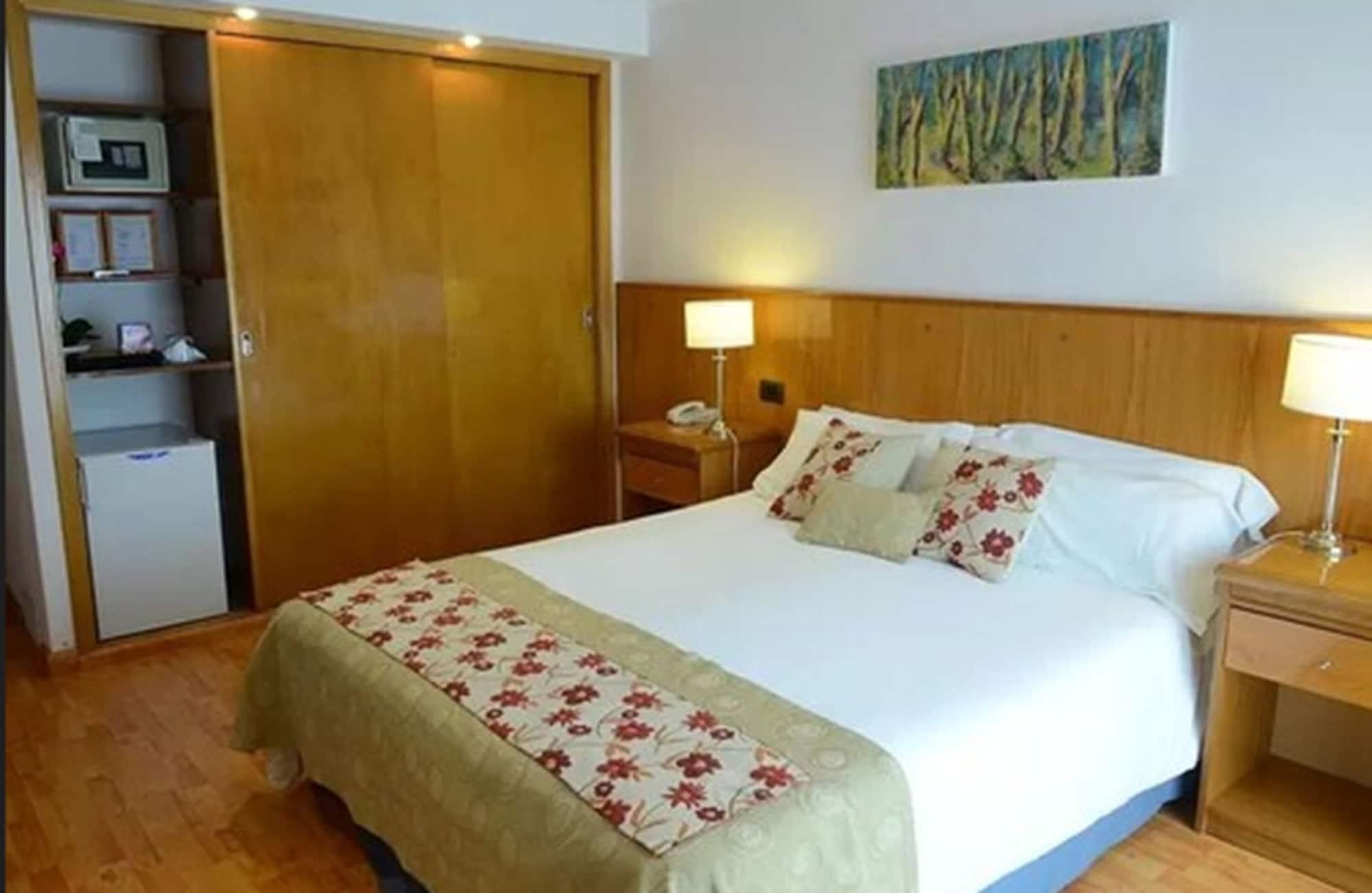 Niken Hotel & Spa Necochea Exterior photo