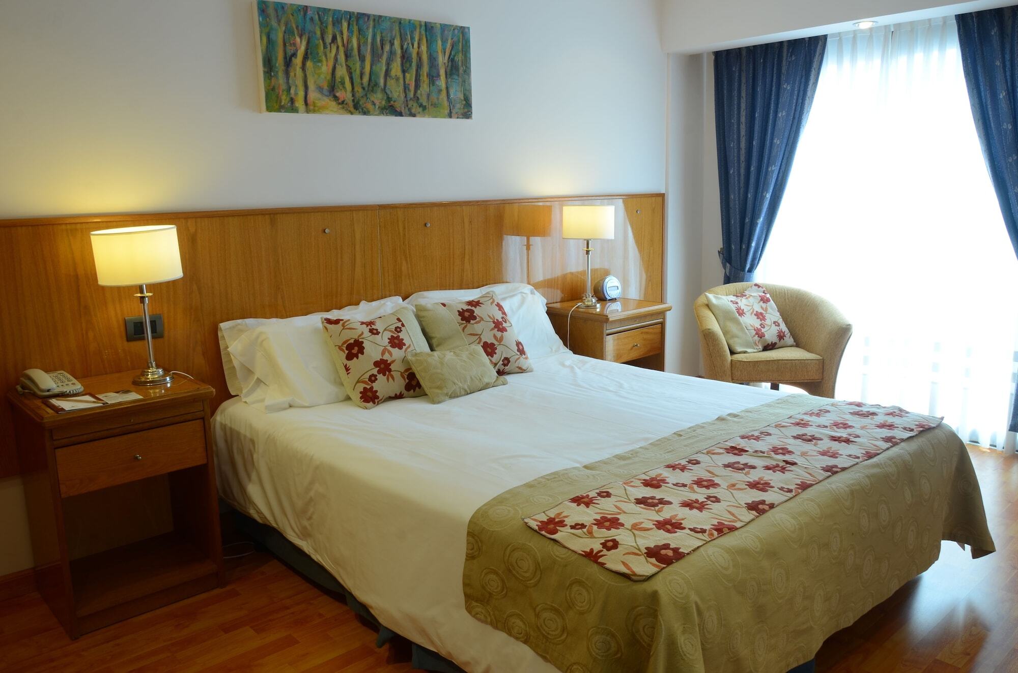 Niken Hotel & Spa Necochea Exterior photo